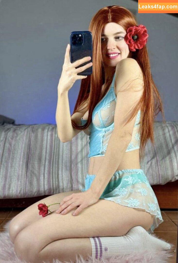 Red Fox Evelyn / evelyn.miller leaked photo photo #0027