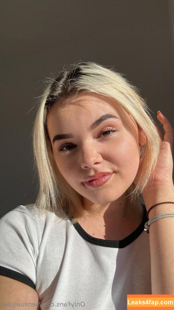 sensualjulia / julia.laurenx leaked photo photo #0015