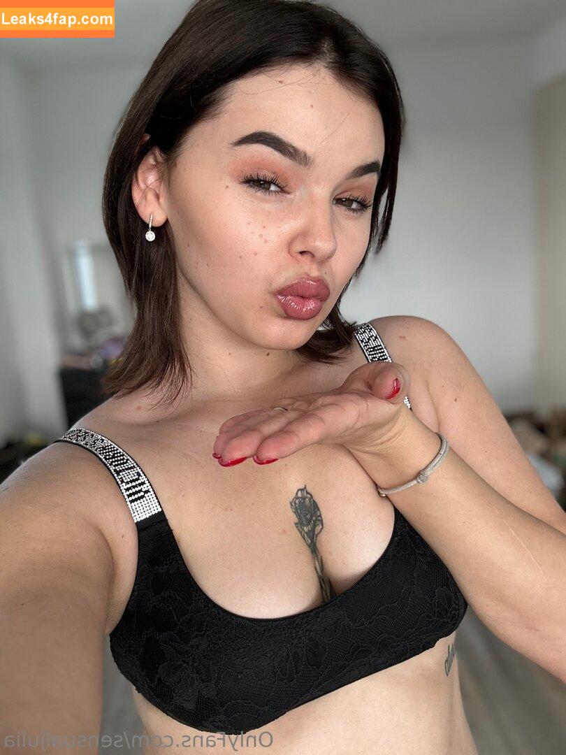 sensualjulia / julia.laurenx leaked photo photo #0021