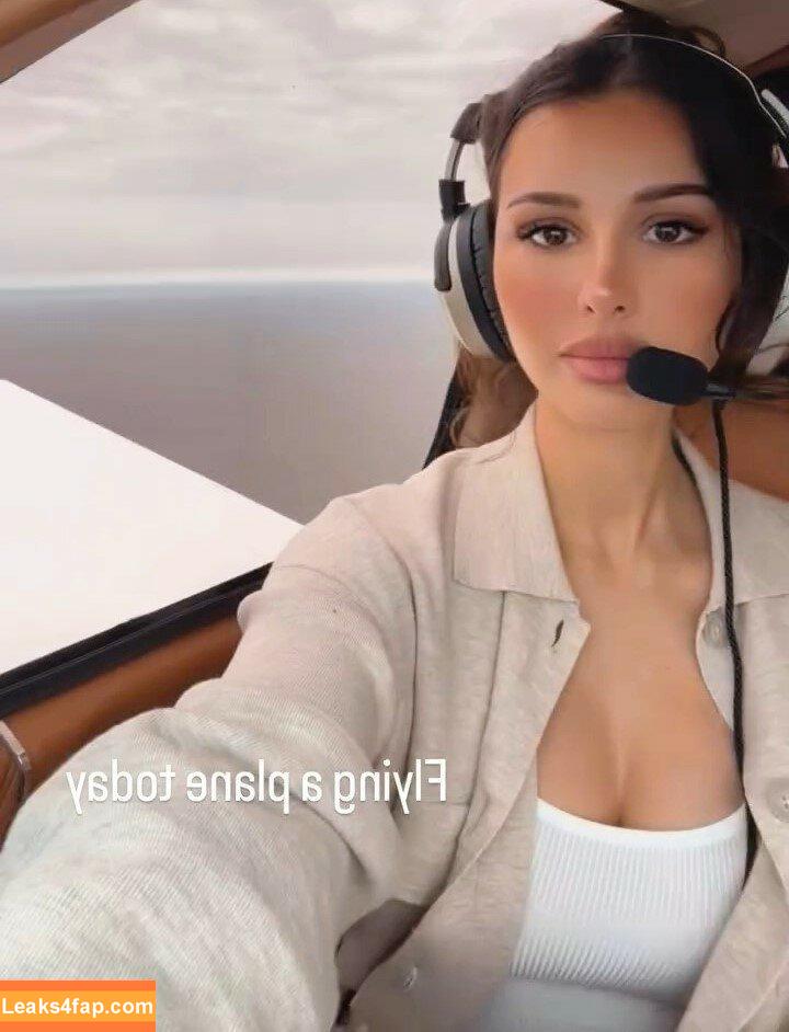 Sssniperwolf leaked photo photo #0020