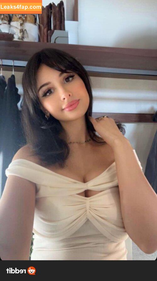 Sssniperwolf leaked photo photo #0055