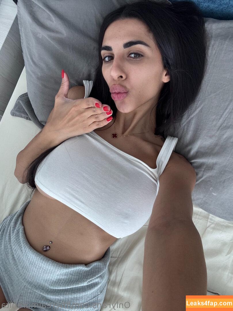 therealmorenita / therealmorena leaked photo photo #0009