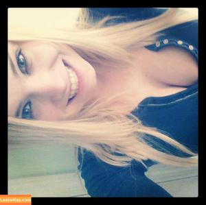 Tiff Bannister photo #0024