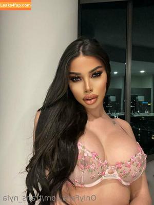 trans_nyla photo #0001