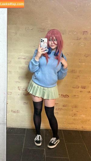 Upminaa photo #0203