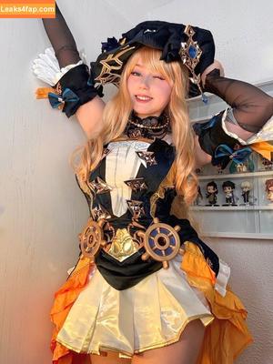 Upminaa photo #0204