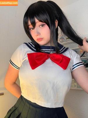 Upminaa photo #0209