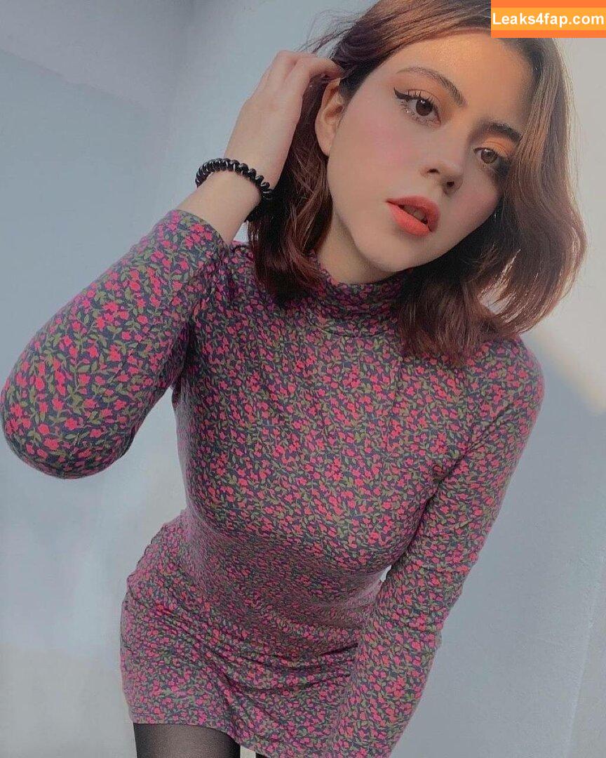 Vaniasse / vanesssa leaked photo photo #0054