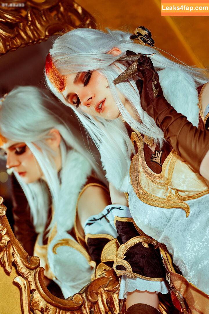 5038 /  слитое фото фото #0965