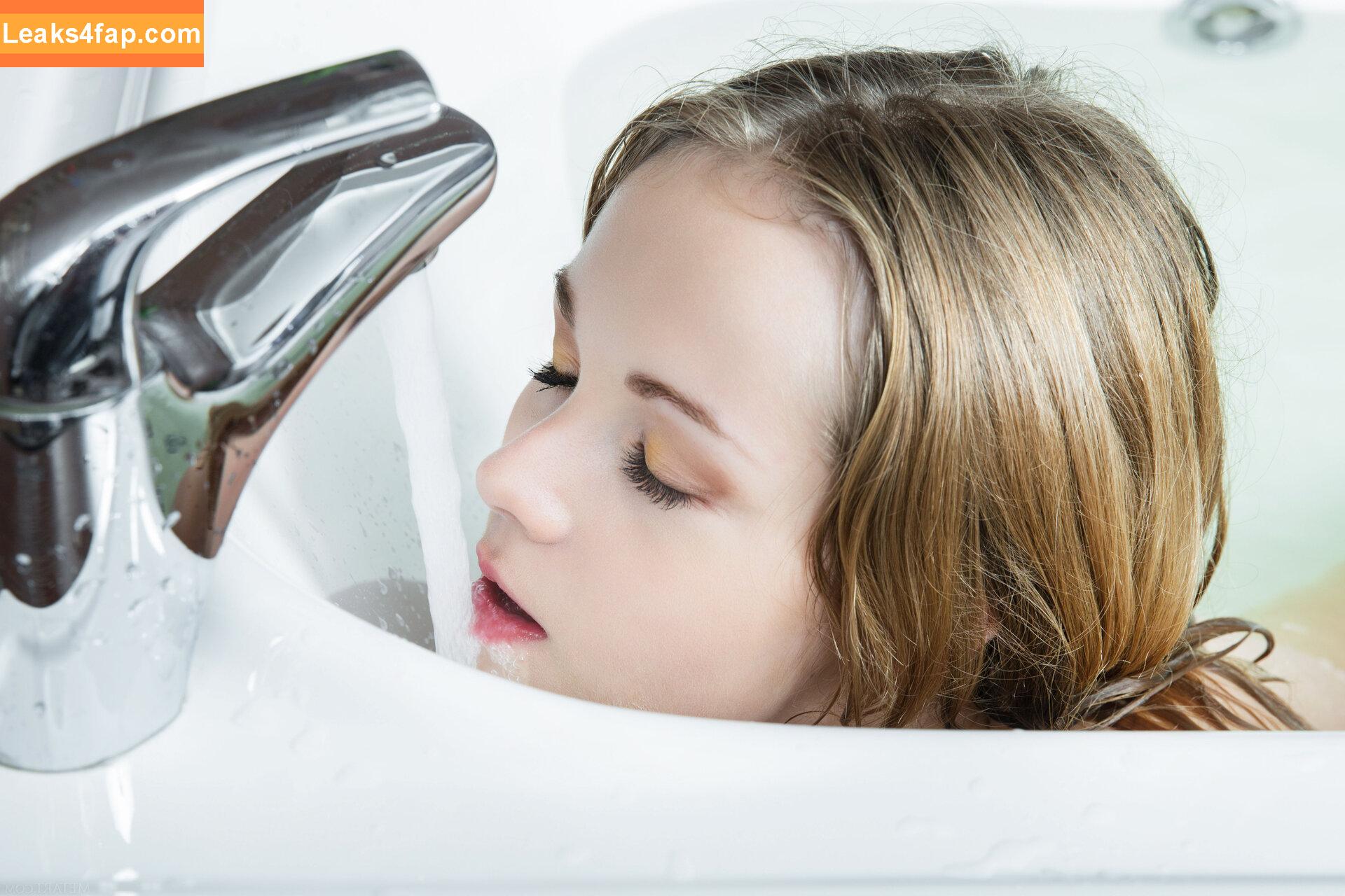 5038 /  leaked photo photo #1463