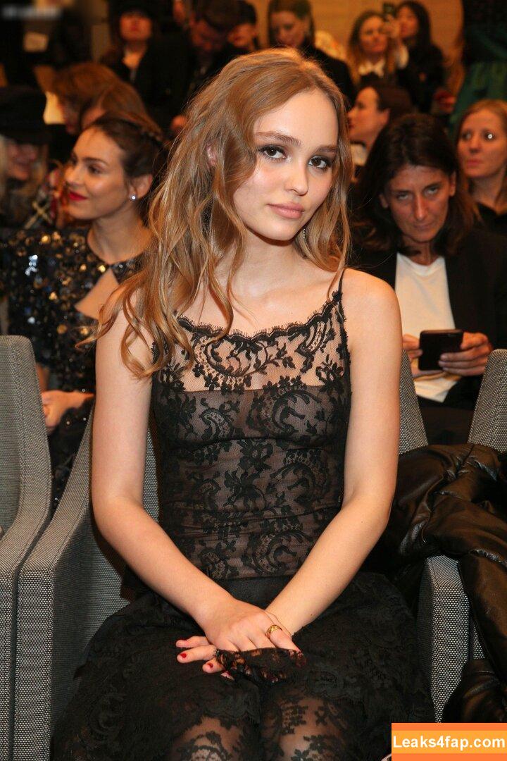 5038 /  leaked photo photo #1674