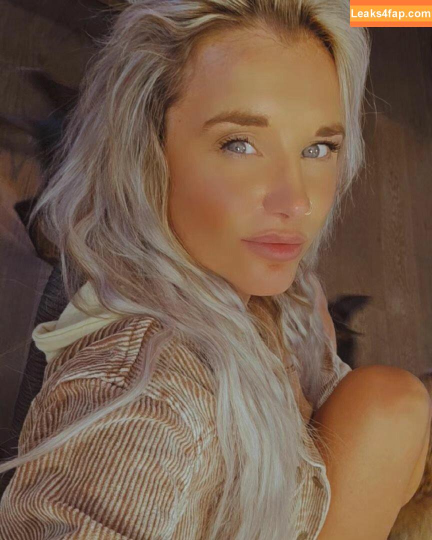 50ShadesOfAnastasia / anastasia_shades / https: leaked photo photo #0017