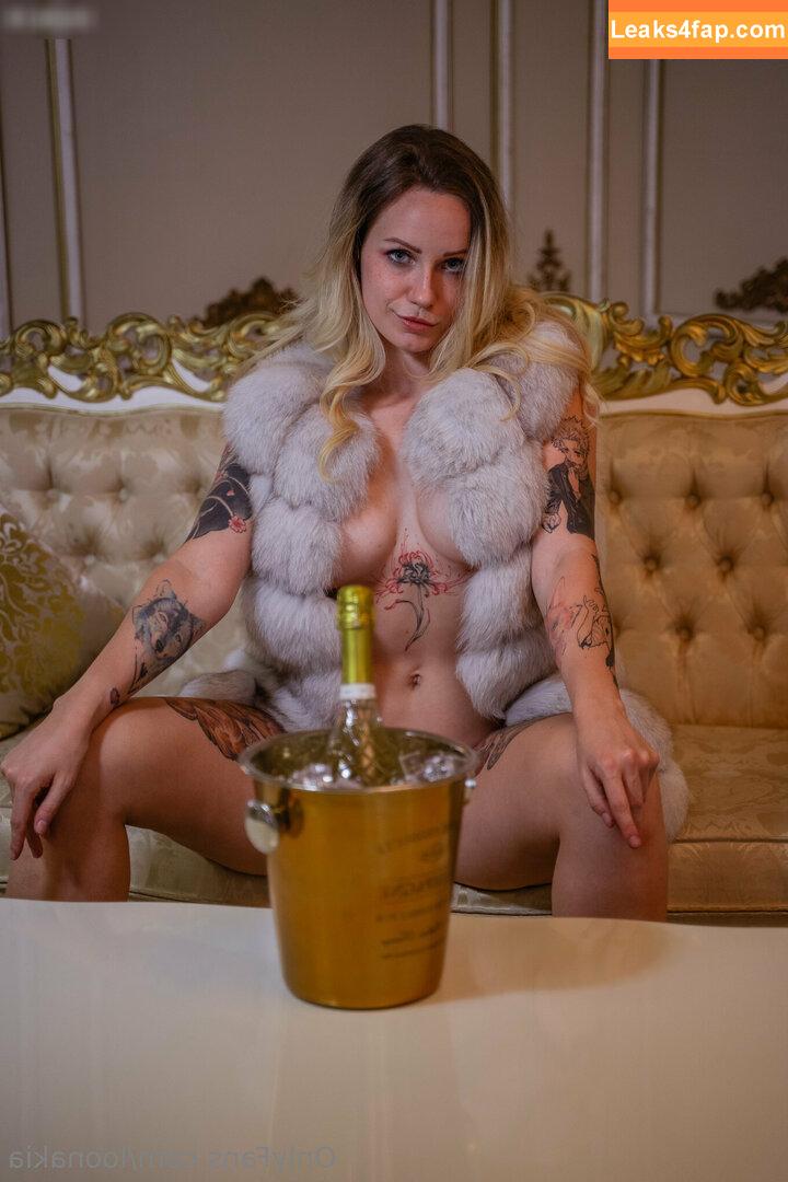 Loonakia /  leaked photo photo #0013