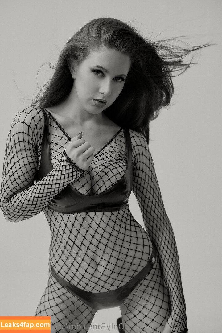 Scarlett Howard / scarlettshoward leaked photo photo #0020