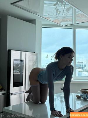 Dasha Komarova photo #0001