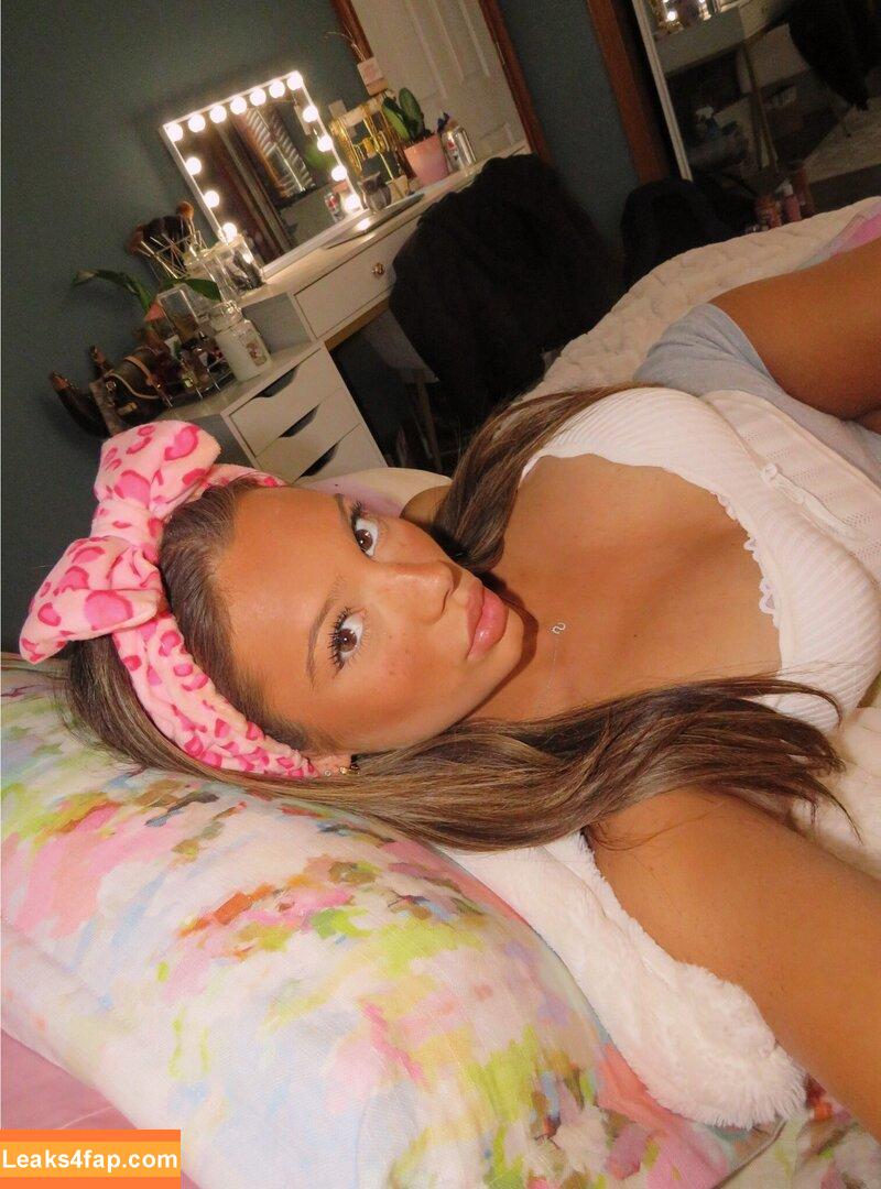 Sydney Smith / sydneyshmity / sydneysmittth leaked photo photo #0002