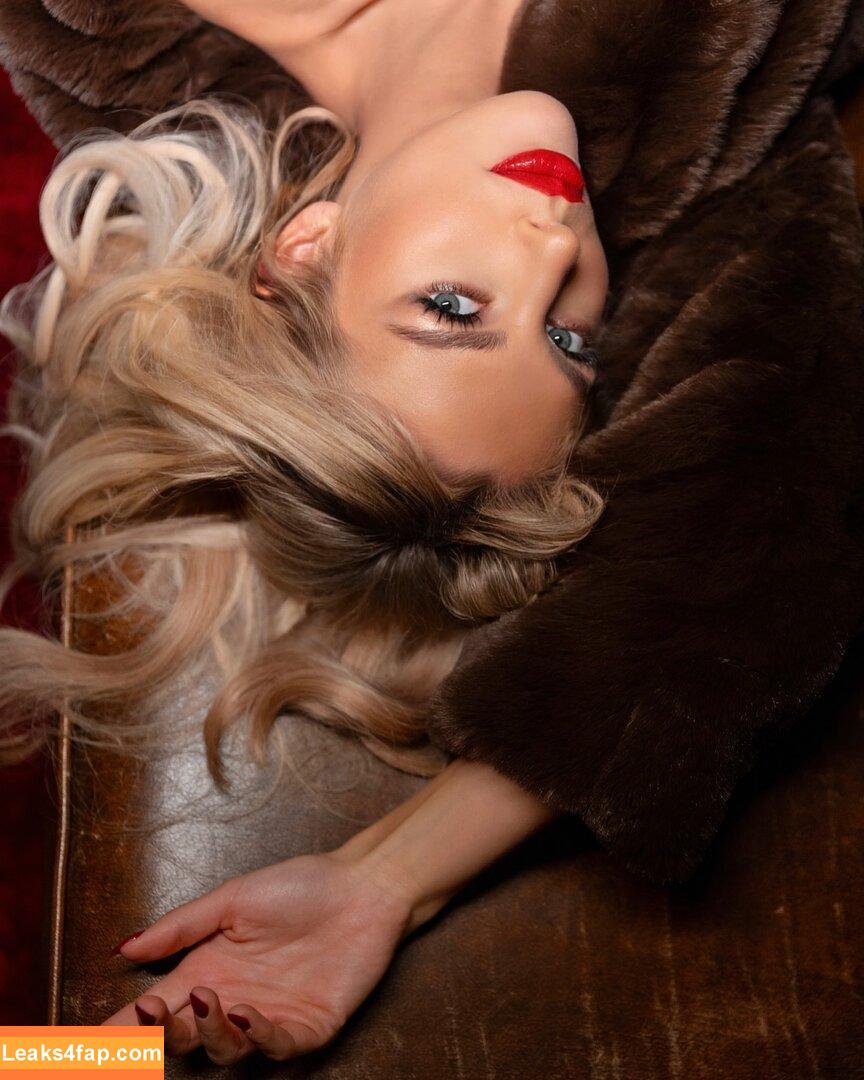 Alexa Breit / alexa_breit leaked photo photo #0016
