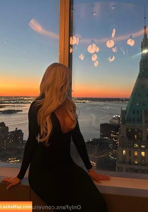 Elsa Jean фото #0517