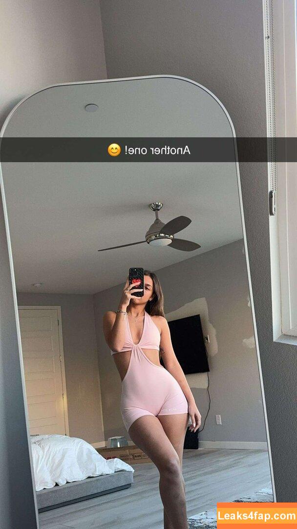 Mikaela Lafuente / Mika Lafuente / mikalafuente leaked photo photo #0093