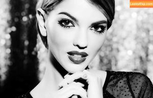 Colleen Cole photo #0006