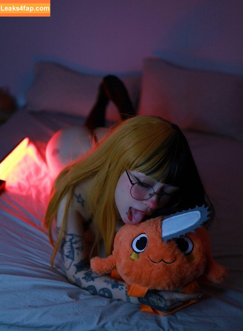 Kyure / kyurenii leaked photo photo #0088