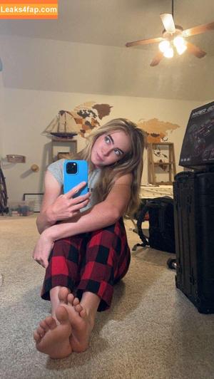 Grace Charis photo #0024