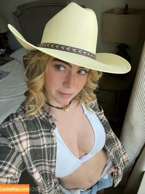 Grace Charis photo #0088