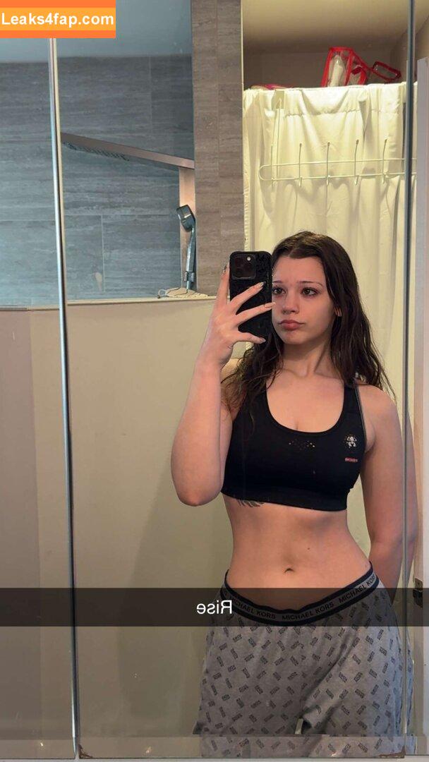 Nikki Woods / nikki_neko / nikkiwoodss leaked photo photo #0013