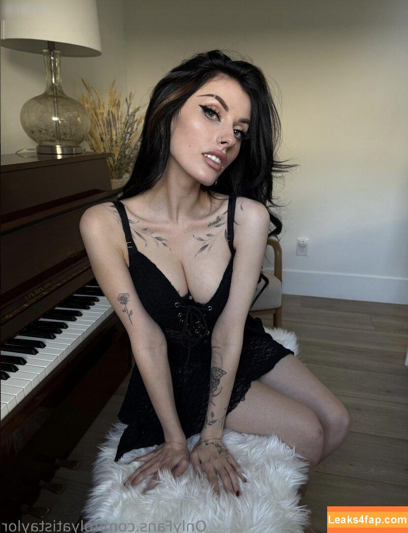Rolyatistaylor leaked photo photo #0007