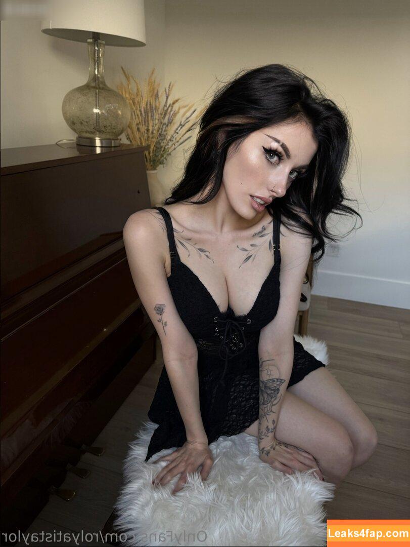 Rolyatistaylor leaked photo photo #0012