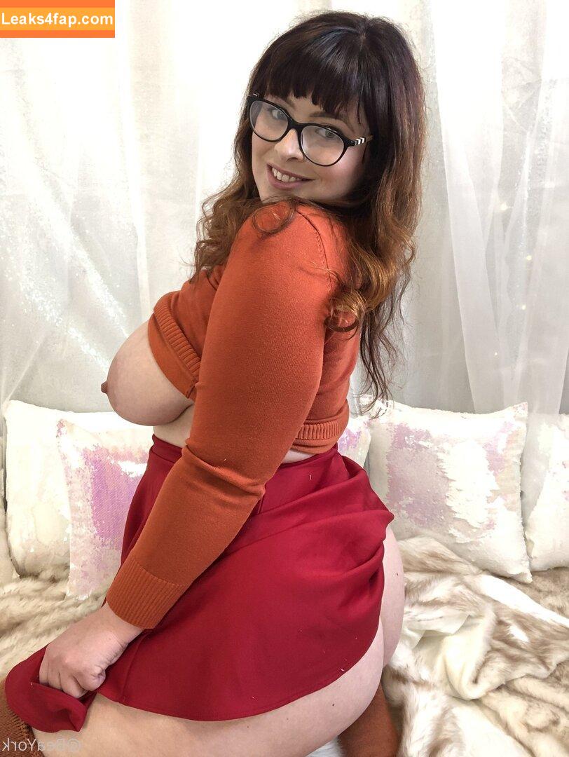 Bea York / https: / ubeayork leaked photo photo #0007