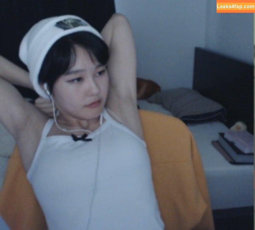 39daph /  leaked photo photo #0080