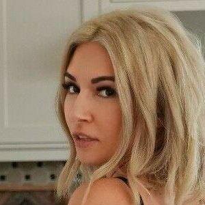 Alinity photo #0947