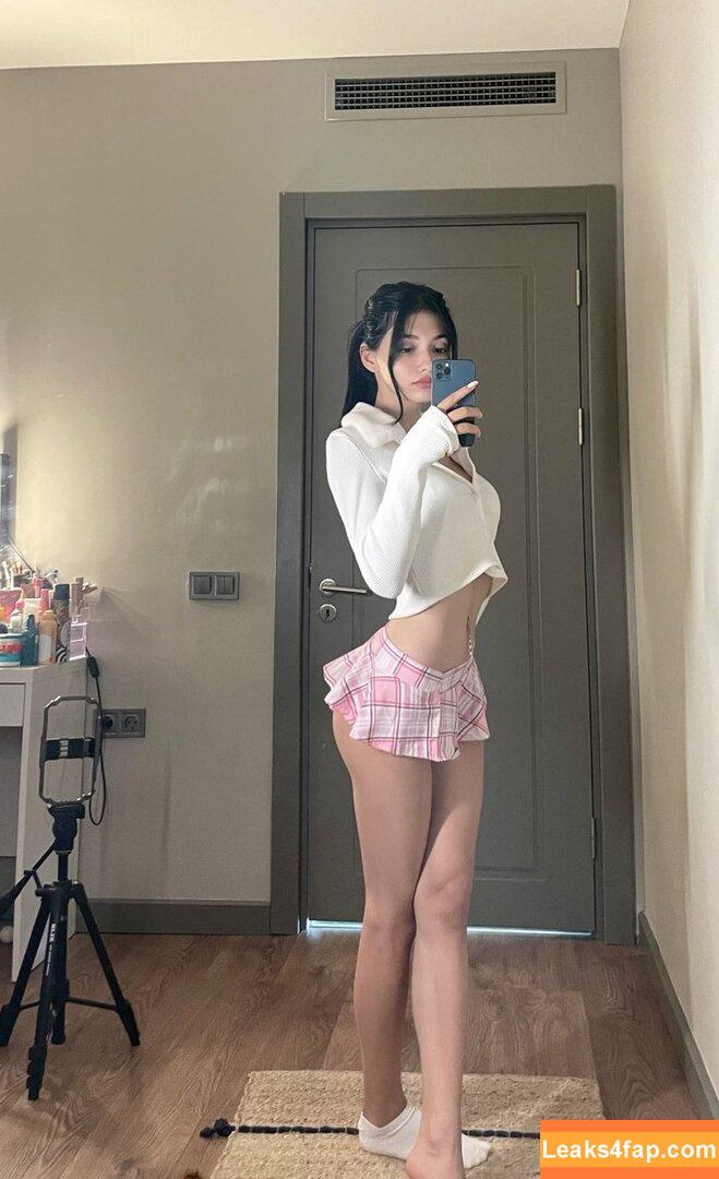 Alya Vural /  leaked photo photo #0023