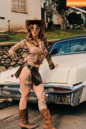 Alysha Nett photo #0250
