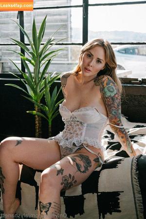 Alysha Nett photo #0373