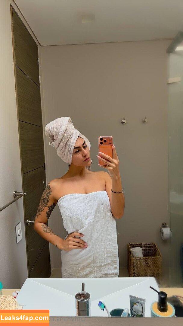 Anastasia Steele / Clara_BR / missanasteele / officialanastasiasteele leaked photo photo #0023