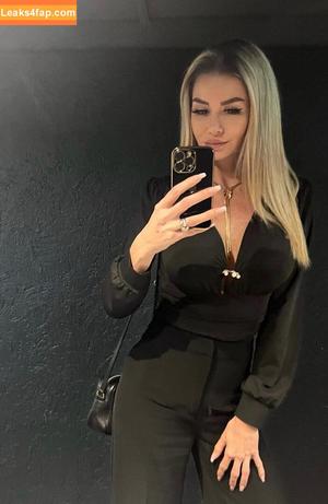Anna Katharina photo #0011