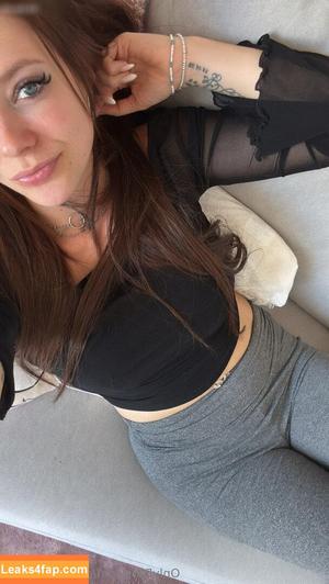 Anne Wünsche photo #0029
