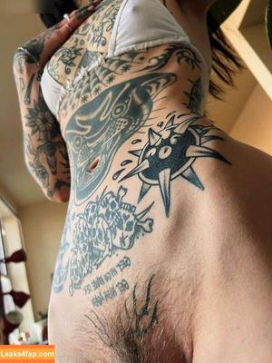 Awlivv photo #0056