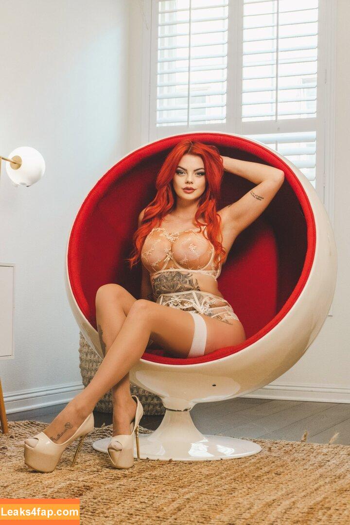 Becky Goodwin / beckymil1 / beckymil911 / rebeccagoodwin6969 leaked photo photo #0001