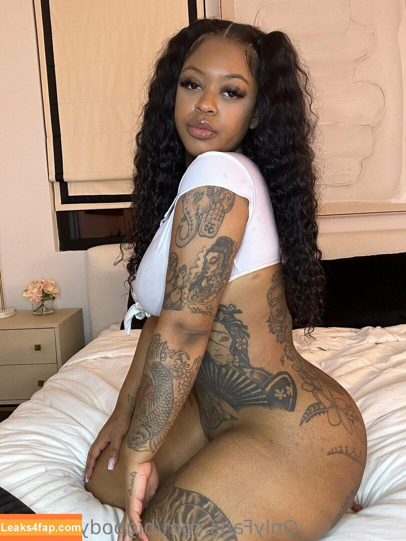 bigbodybenzvip / bigbodyybenz333 leaked photo photo #0090
