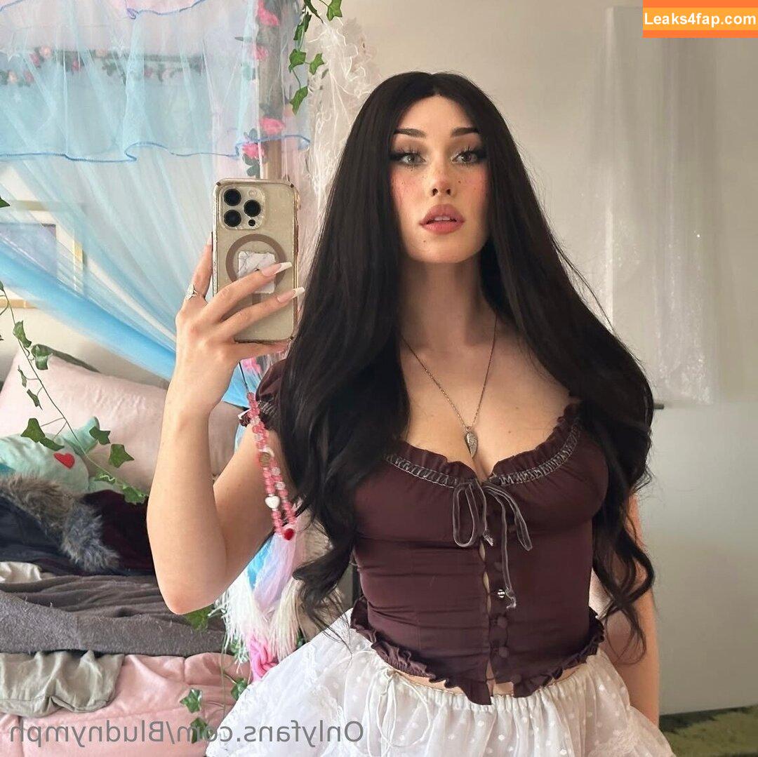 bludnymph /  leaked photo photo #0032
