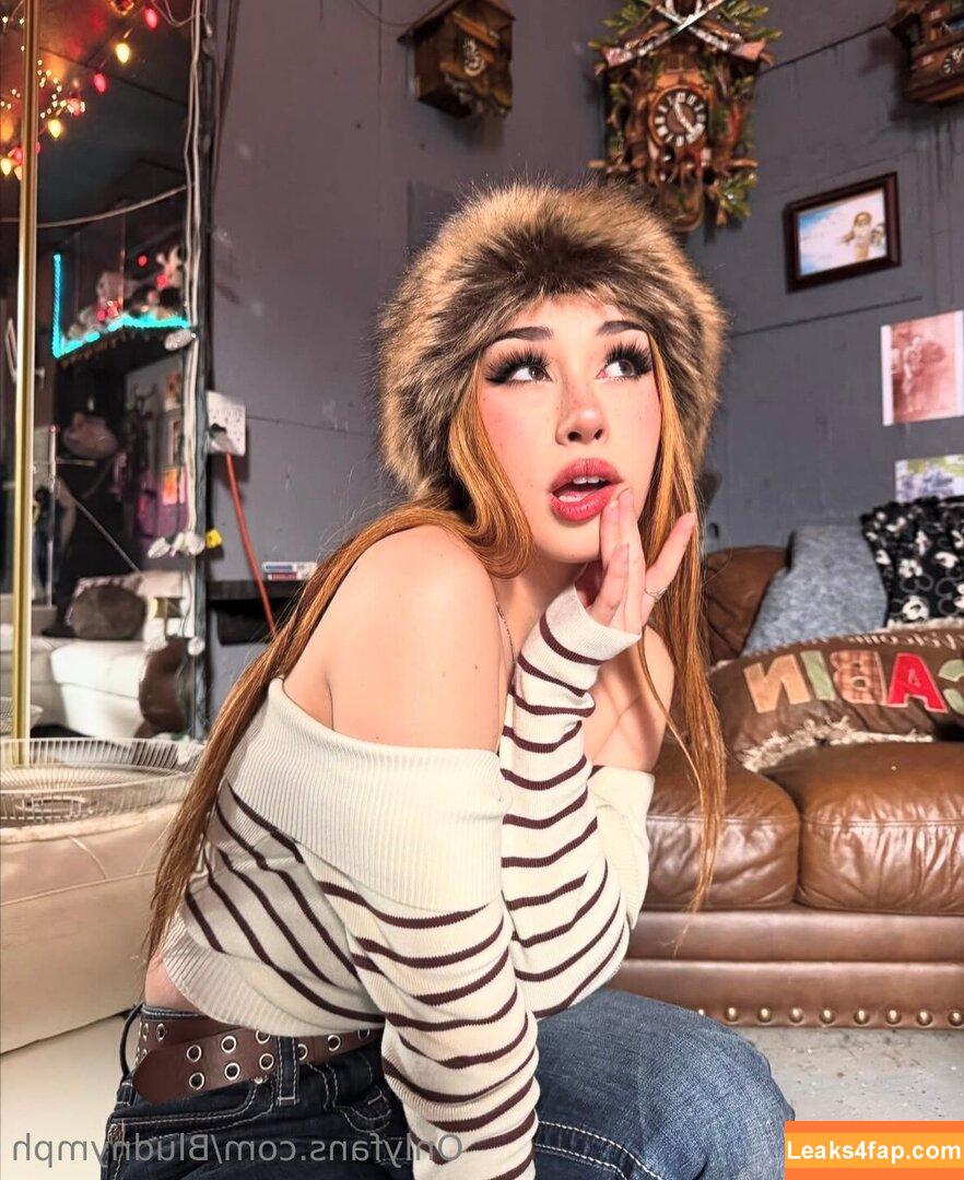 bludnymph /  leaked photo photo #0049