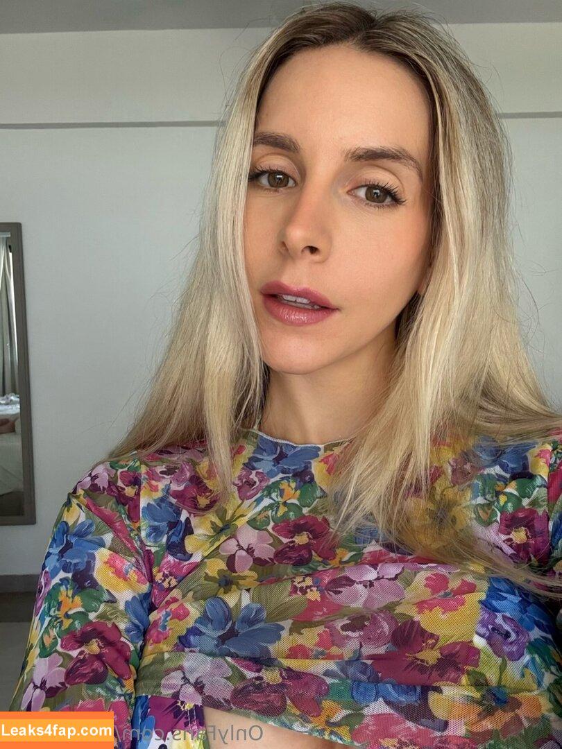 celinebbyx / celinebtx leaked photo photo #0014