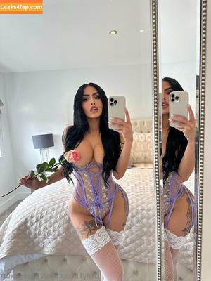Chloe Saxon photo #0166