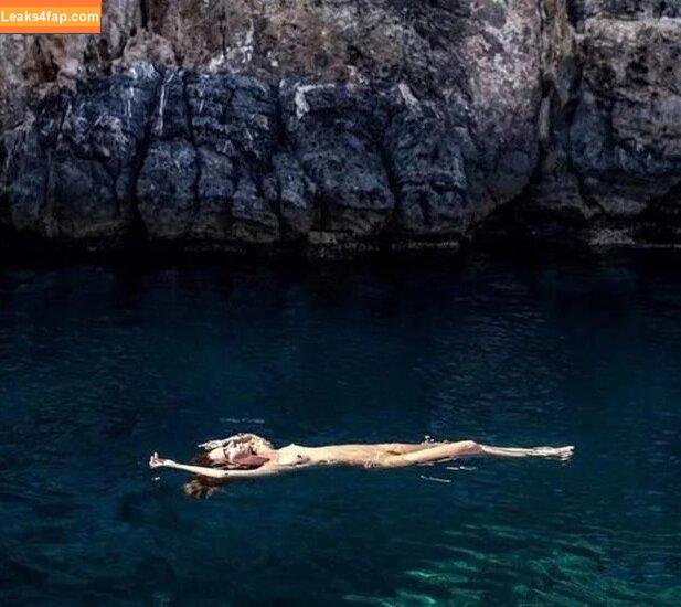 Christa Brittany Allen / christaallen leaked photo photo #0004