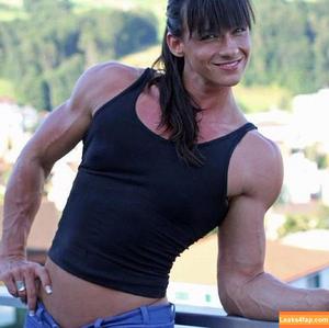 Cindy Landolt photo #0013