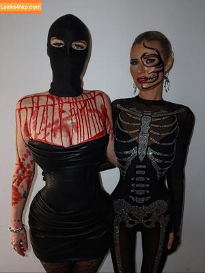 Coffey Sisters photo #0017