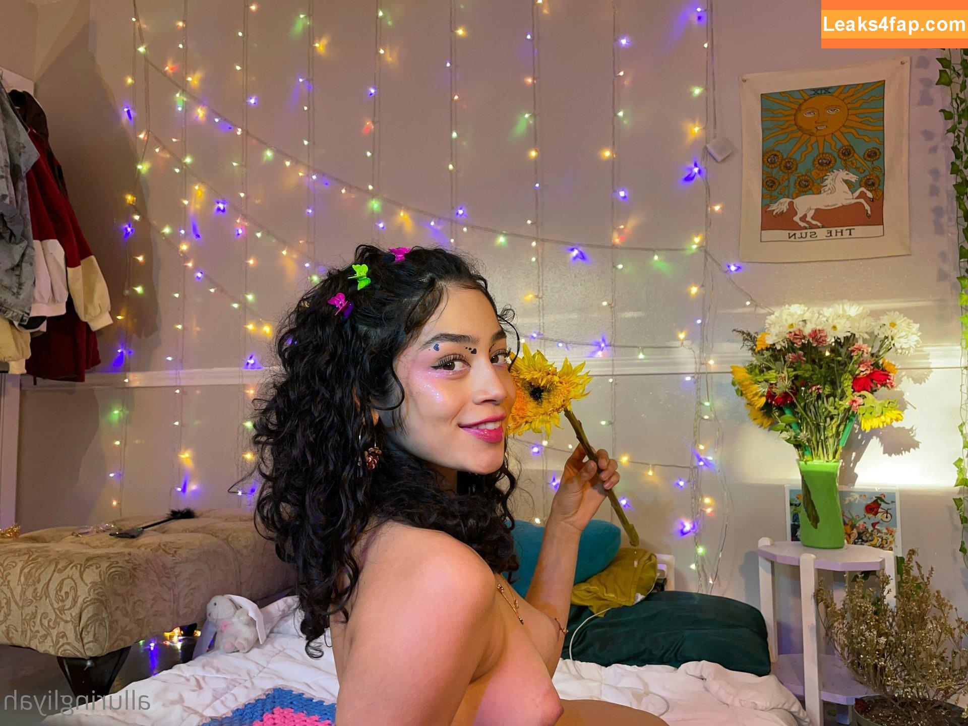 cyberliyah / alluringliyah leaked photo photo #0031